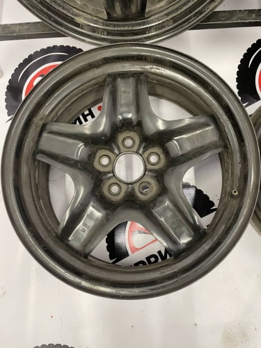 Диск Штампованный оригинальный GM R17