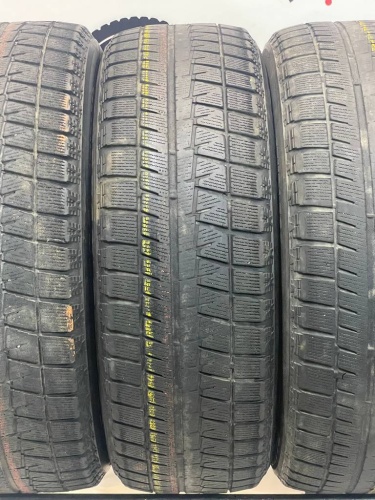Bridgestone Blizzak Revo GZ  R16 215/60