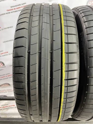 Pirelli P Zero pz4 235/35 R19
