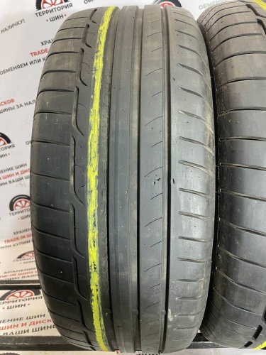 Dunlop Sport Maxx RT 235/55 R16