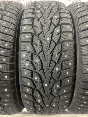 iLink Wintervorhut Stud II R19 255/35