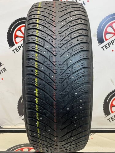 Nokian Tyres Hakkapeliitta 8 R17 225/55