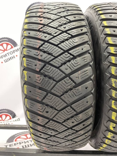 Goodyear Ultragrip Ice Arctic R15 195/65