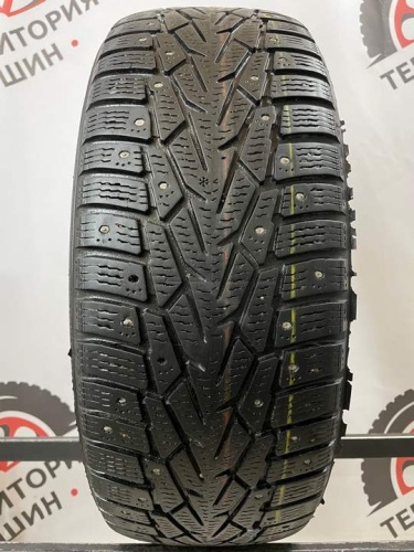 Nokian Hakka 7  R16 215/65