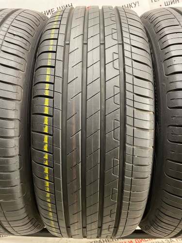 Goodyear EfficientGrip Performance  R17	215/55