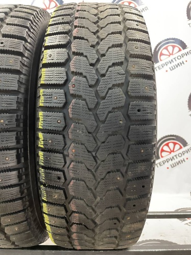 Yokohama Ice Guard F700Z 235/65 R17