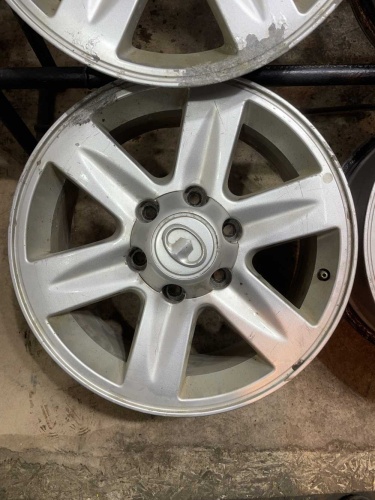 Литые GWM R17 6х139.7 ЦО100.1 7J ET38