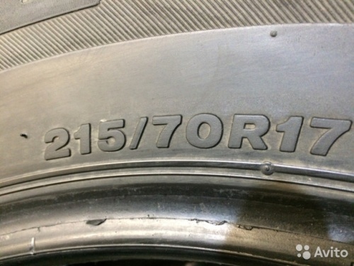 Bridgestone dueler R17 215/70