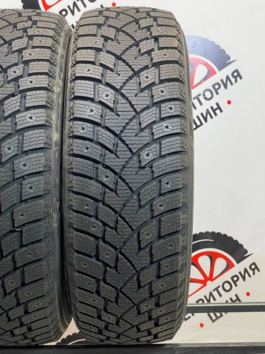 Zeta Antarctica Sport R17 215/65