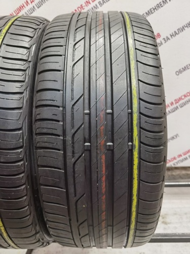 Bridgestone Turanza T001 R18	215/40