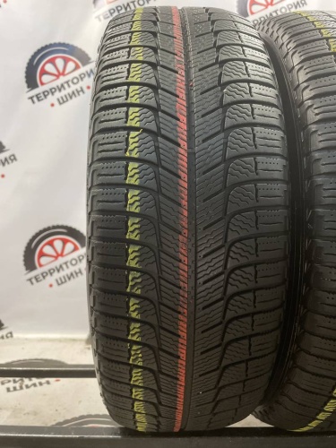 Michelin X-Ice 3 R16 215/60