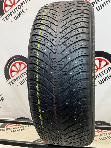 Nokian Tyres Hakkapeliitta 8 R17 225/55