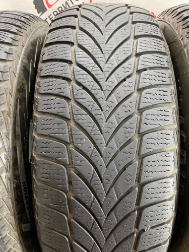GOODYEAR uitragrip ice2 R15 195/65