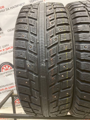 Kumho I'Zen KW22 R16 215/60
