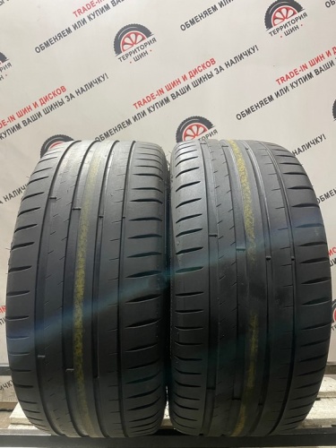 Michelin Pilot Sport 4 R18 245/40
