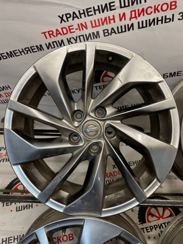 Диски литые Nissan R18	5*114,3	7J ET45 ЦО 66,1
