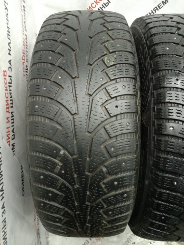 Nokian Hakkapeliitta 5 R17 235/65