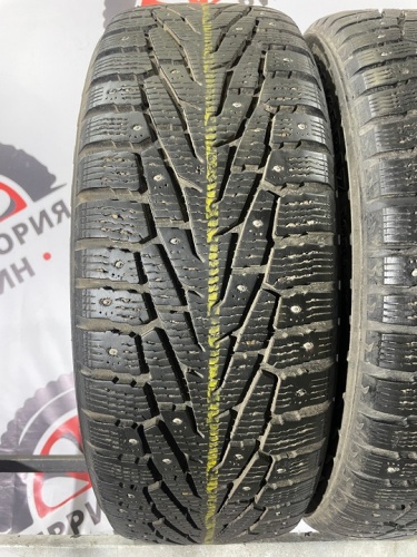 Nokian Tyres Hakkapeliitta 7 R17 235/65