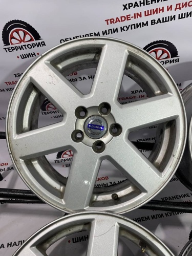 Литые диски Volvo R17 5x108 ЦО66.5 ET49 7J
