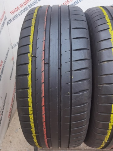 Michelin Pilot Sport 4 R19	225/45