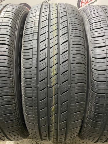 Nexen N'Priz AH8 R17 235/65