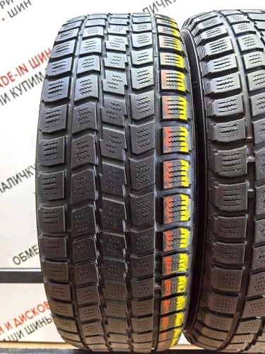 Bridgestone Blizzak LM-18C R16 215/65 C