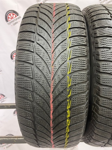 GoodYear UltraGrip Ice2 R17 215/55 T98