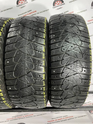 Goodyear  Ultragrip 600  R16 215/65