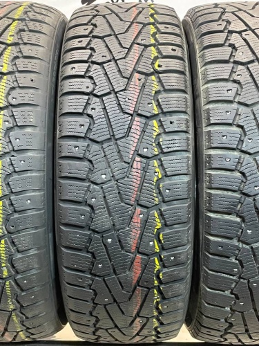 Pirelli Ice Zero R16 215/65