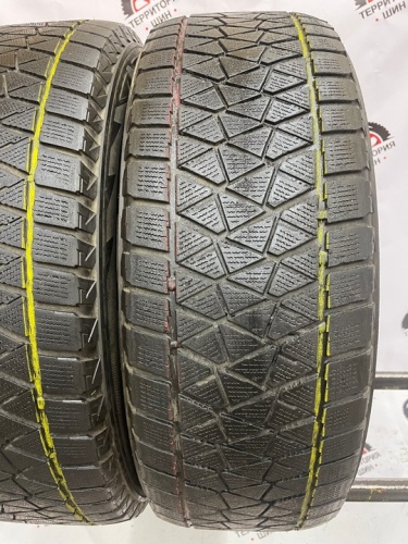 Bridgestone Blizzak DM-V2 R17 235/65 108S