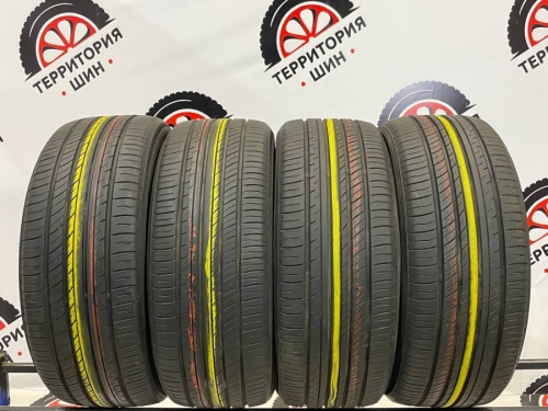 Yokohama Advan Db V552 R17	215/45