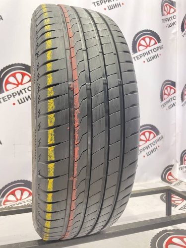 Firestone Roadhawk  R16 215/65 одна в нал