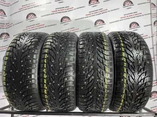 Nokian Tyres Hakkapeliitta 9 R18	235/50