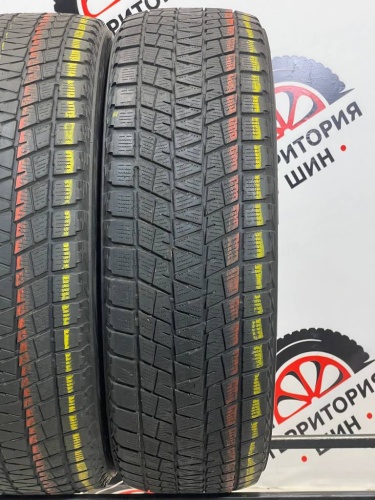 Bridgestone Blizzak DM-V1 R18 225/65