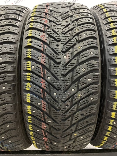 Nokian Hakkapeliitta 8 R16 205/55 T94