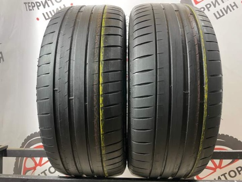 Michelin Pilot Sport 4 R17 225/45