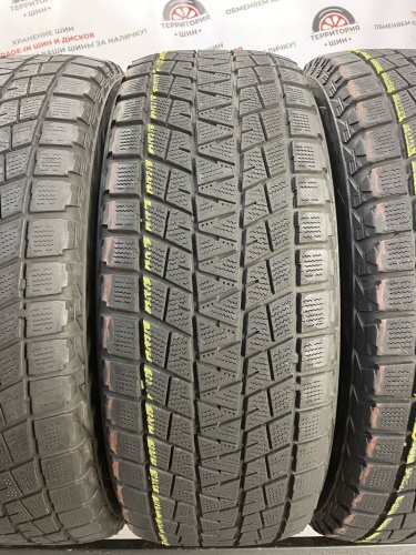 Bridgestone Blizzak DM-V1 R17 255/65
