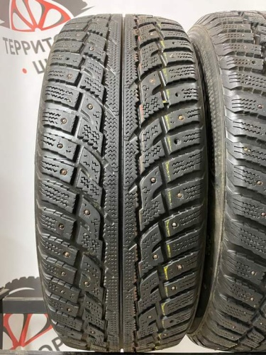 Kumho IZen RV Plus R17 225/65