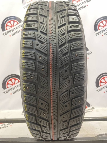 Kumho I'Zen KW22  R16 215/65