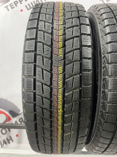 Dunlop Winter Maxx SJ8 R16 215/65