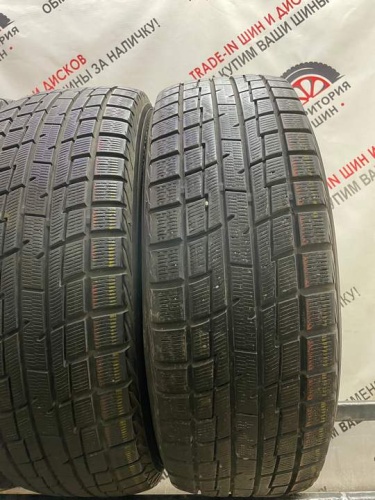 Yokohama Ice Guard IG30 R17 215/60
