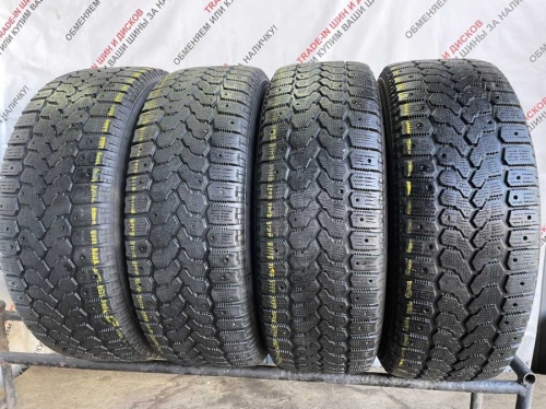 Yokohama Ice Guard IG10 R16 215/65