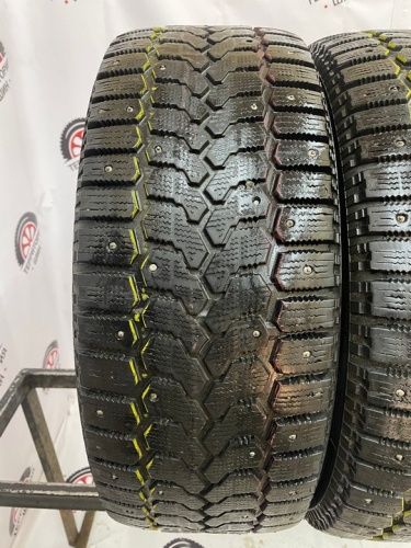 Yokohama IceGiard R15 215/65 96Q