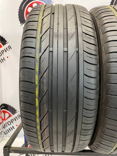 Bridgestone Turanza T001  R18	225/50