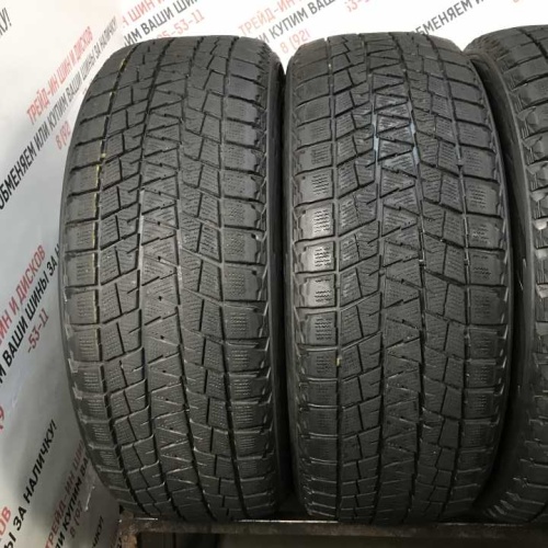 Bridgestone Blizzak DM-V1 R17 225/65