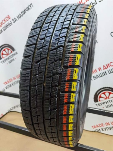 GoodYear Ice Navi Zea II R16 215/60.