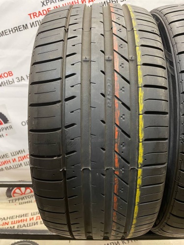 Kumho Ecsta LE Sport KU39 R17 215/40