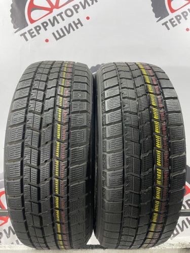 Goodyear Ice Navi 7 R14 215/55