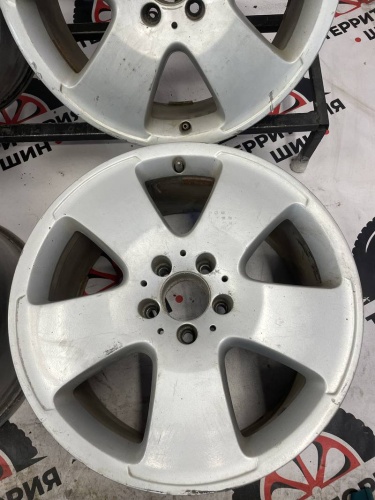 Литые мерседес ОРИГ R18