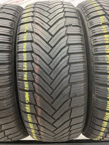 Michelin Alpin 6 R17 205/55